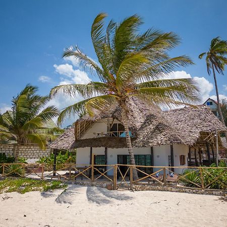 Beachfront Villa Patti Zanzibarhouses Kiwengwa  Exterior photo